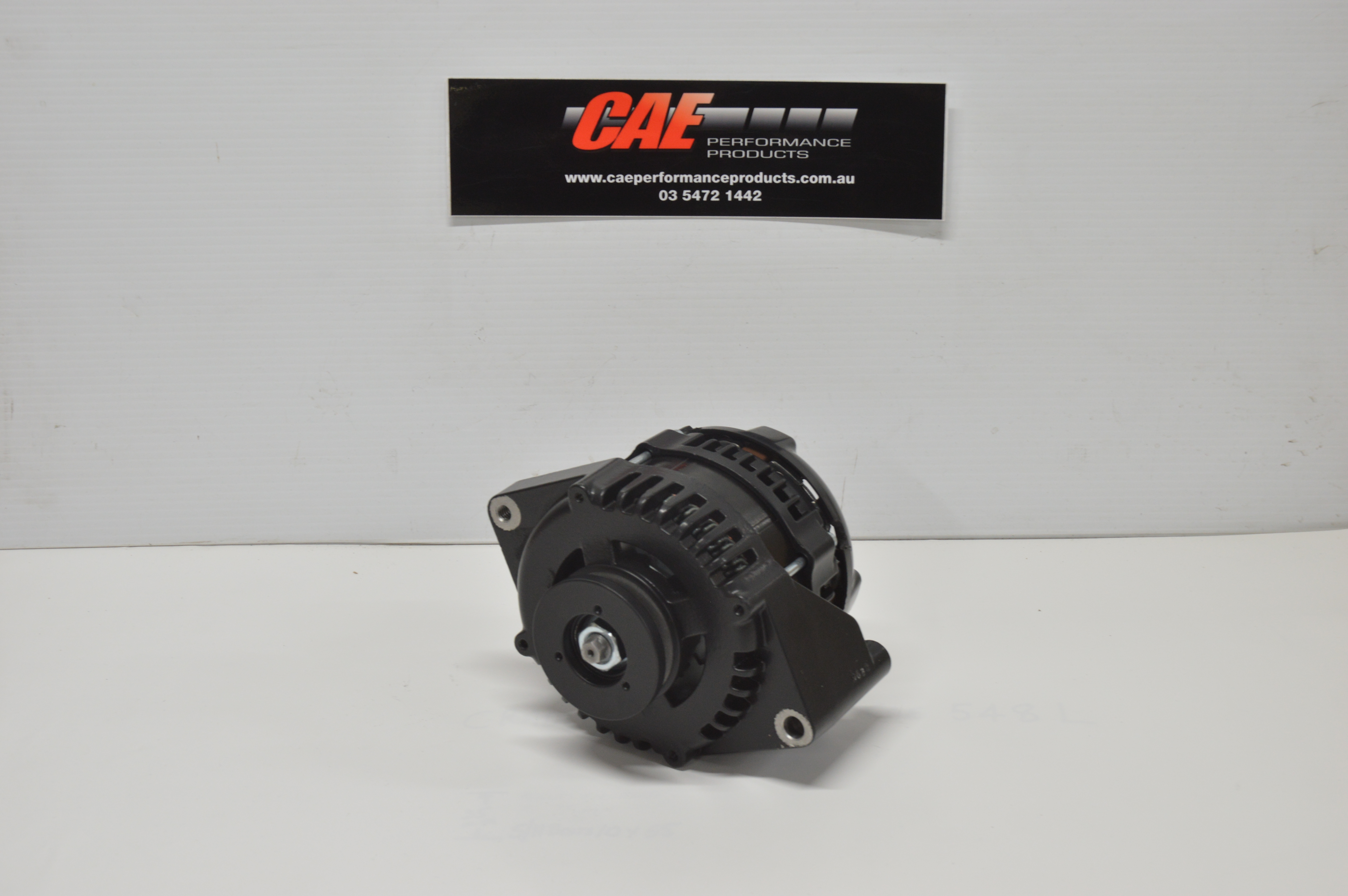 FORD V8 & 6CYL ENGINES - WINDSOR & CLEVELAND.  SUPPLIED WITH...